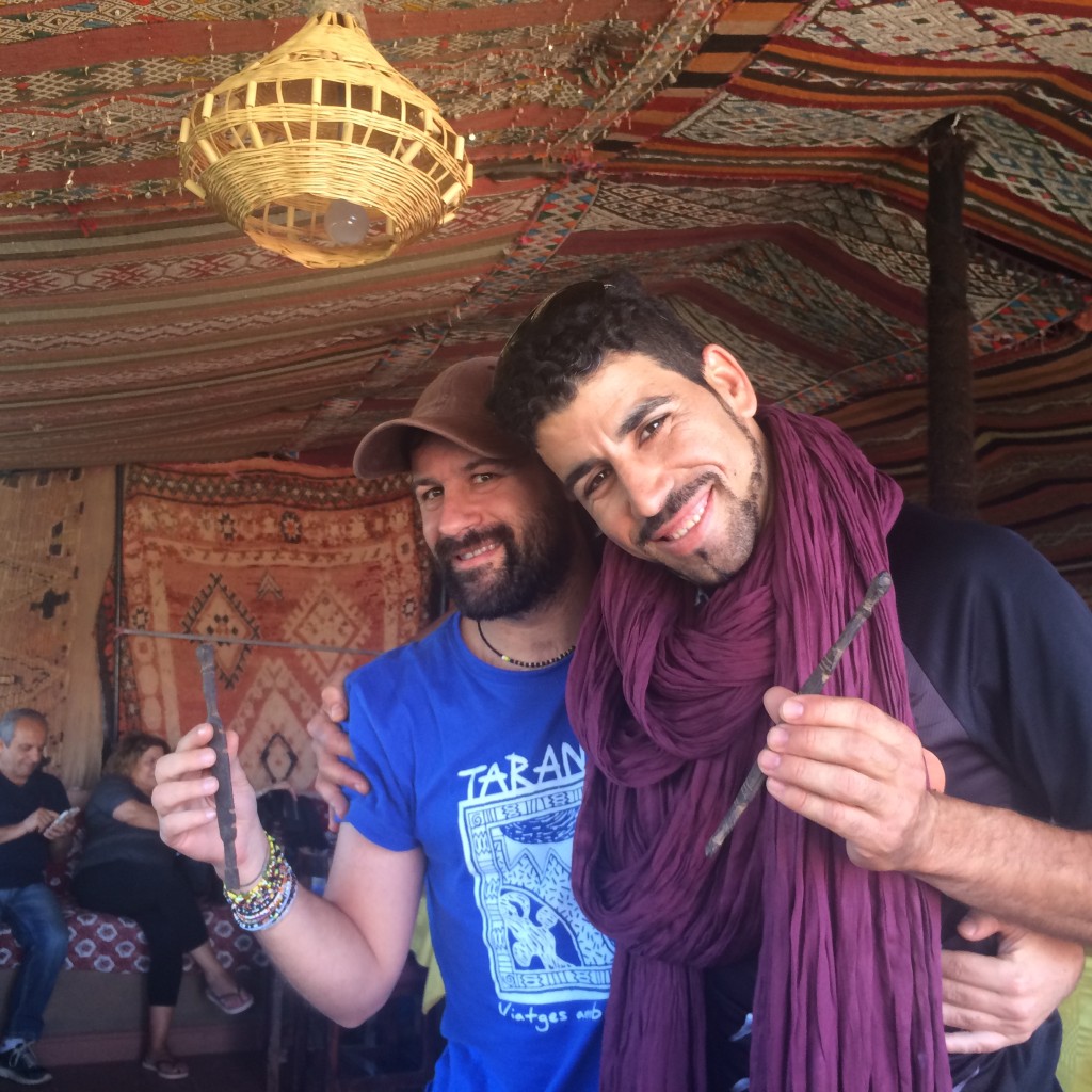 Els nostres dos meravellosos guies del viatge: Quim Fàbregues i l'Amar de Marrakech Sahara Tour