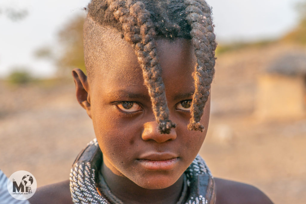 Pentinat de les nenes Himba
